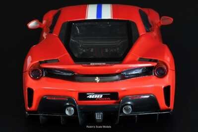 图69 第27页 AM02 0010 124 Ferrari 488 pista built by Robin Witt
