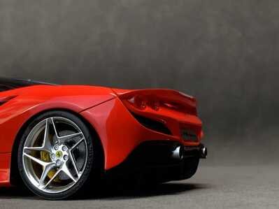 图118 第42页 AM02 0032 Ferrari F8 Tributo built by breakwong