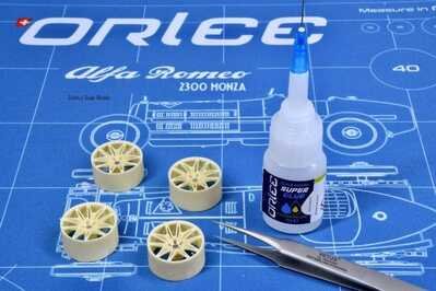 图44 第13页 AM02 0035 BMW M3 build document Robin Witt