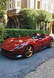 图6 第2页 AM02 0046 Ferrari 812 Competizione built by breakwong