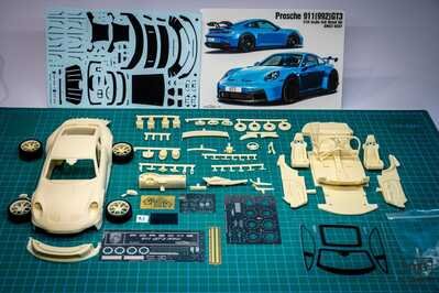 图10 第3页 AM02 0047 Porsche 911(992) GT3 build by mG Car Scale Model Works