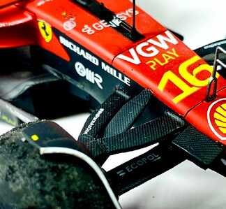 图28 第8页 AM03 0011 Ferrari SF23 Manual  Anthony Ricco  Model Mercenary