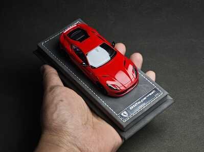 图88 第33页 AM43 0002 Ferrari 812 Superfast build by breakwong