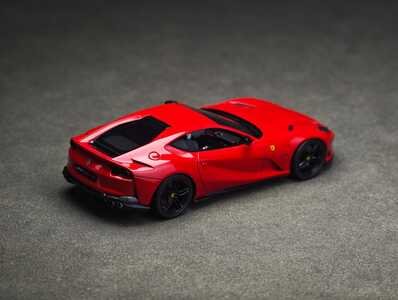 图87 第32页 AM43 0002 Ferrari 812 Superfast build by breakwong