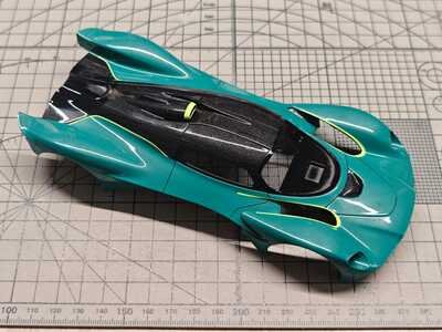 图33 第26页 AM02 0102 Aston Martin Valkyrie  Break Wong