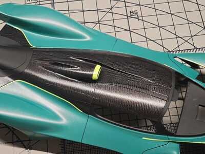 图32 第25页 AM02 0102 Aston Martin Valkyrie  Break Wong